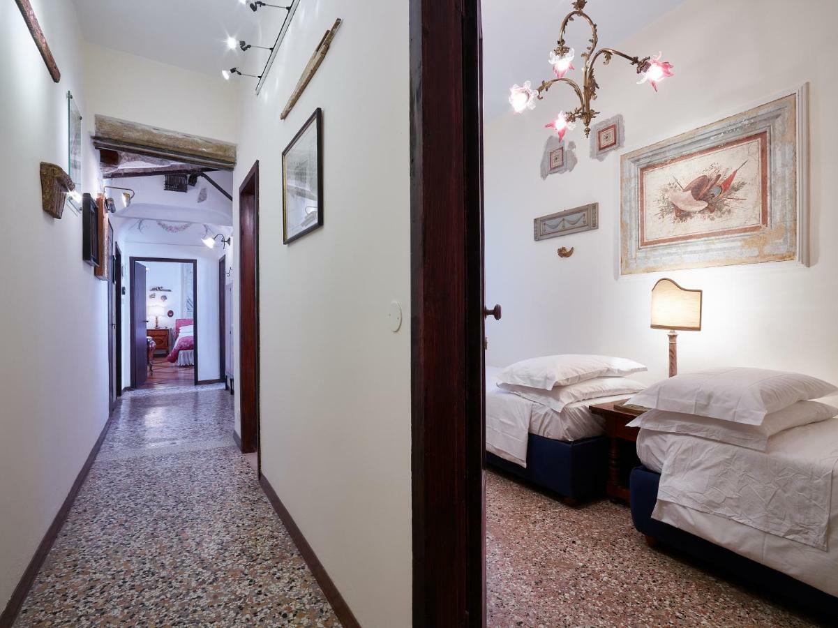 Palazzo Morosini Brandolin Dimora Romantica Veneţia Exterior foto